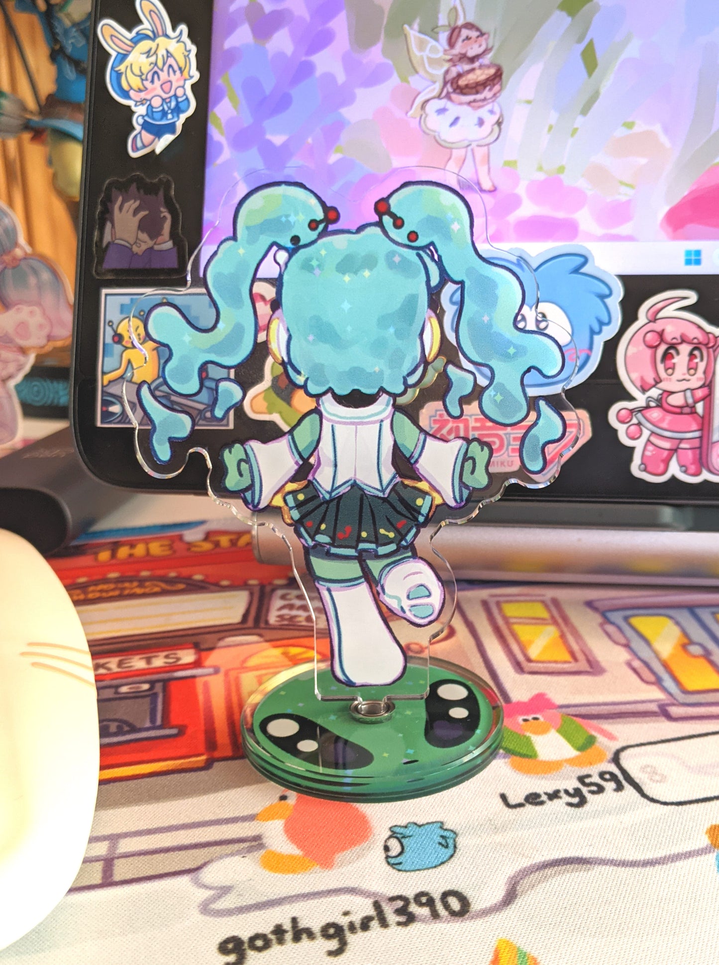 Alien Miku Spinning Acrylic Standee