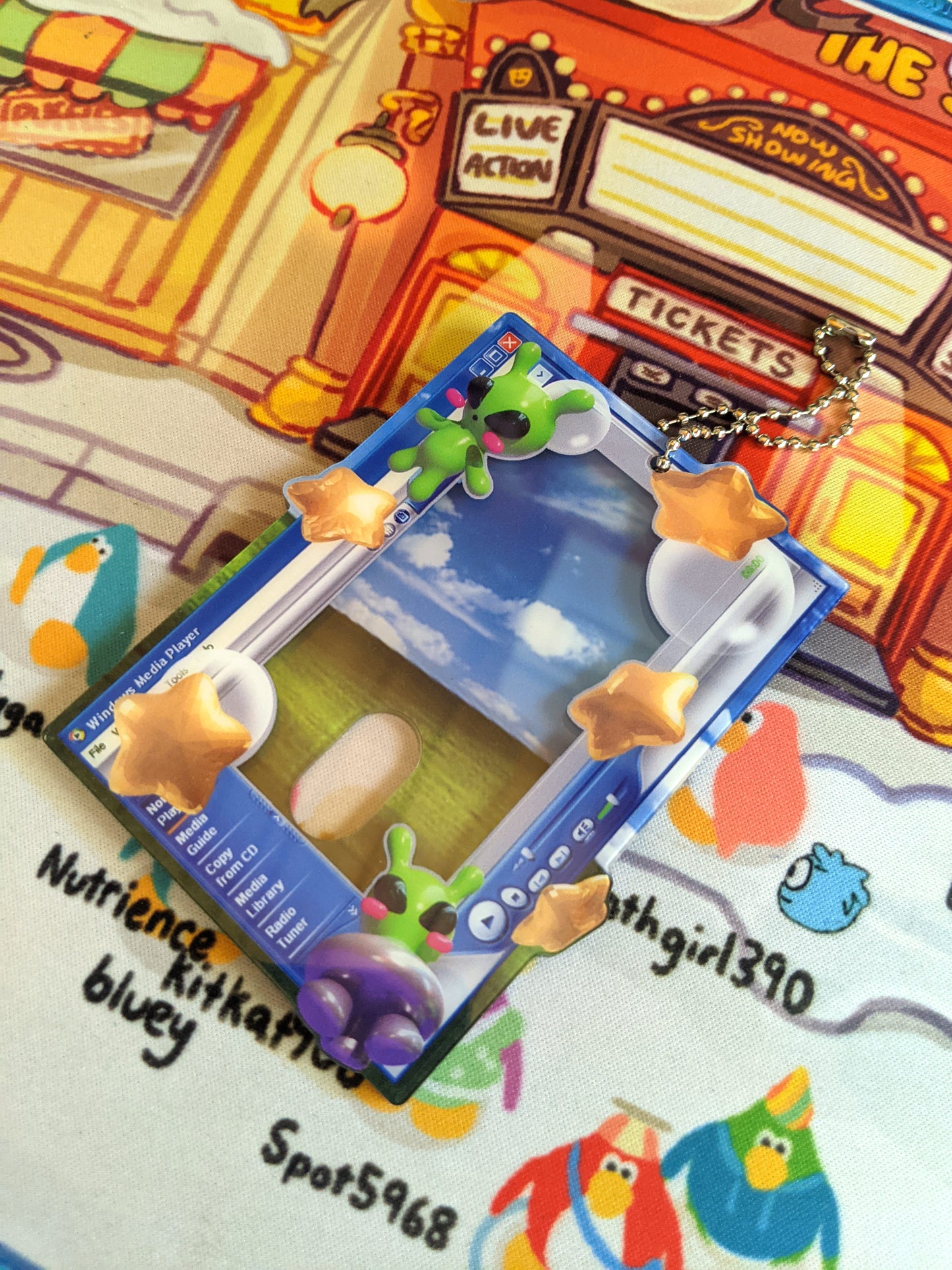 Alien Photocard Holder Keychain