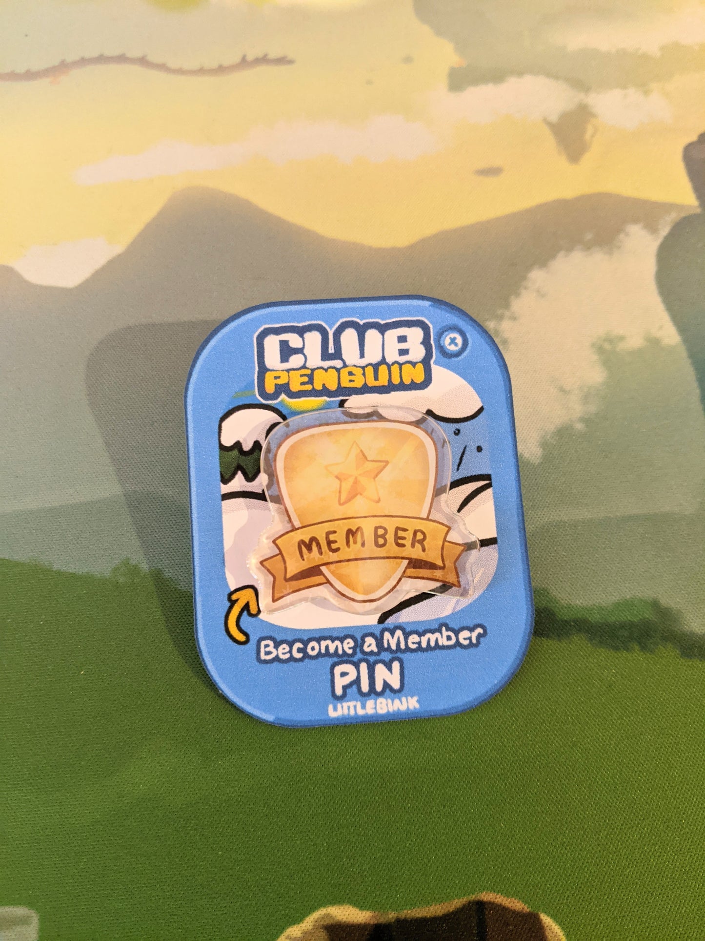 Club Penguin Membership Pin