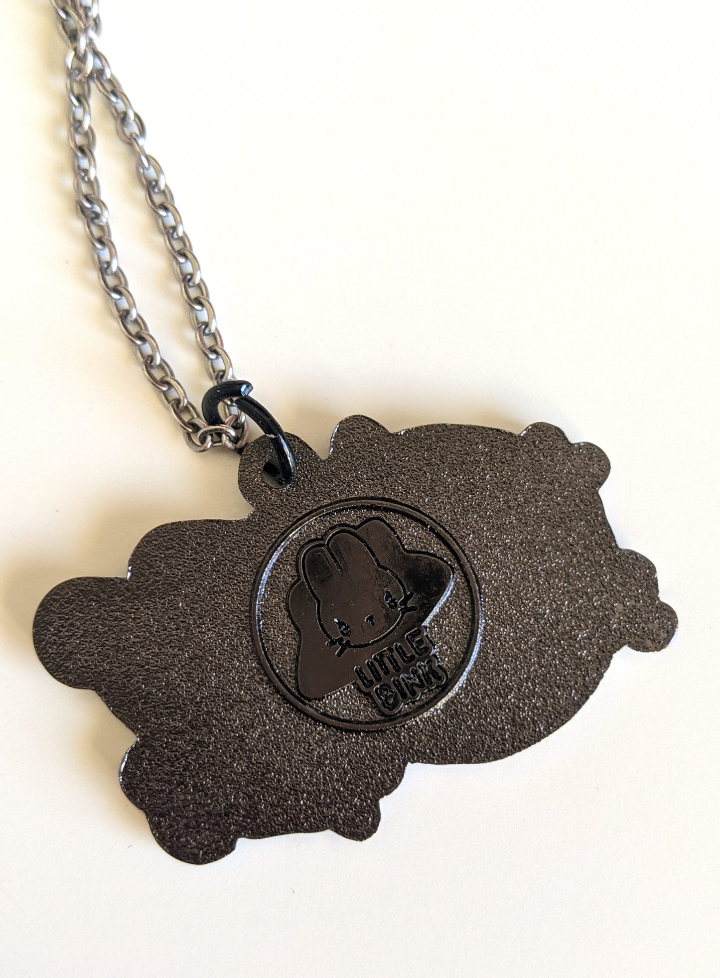 Frutiger Metro Necklace