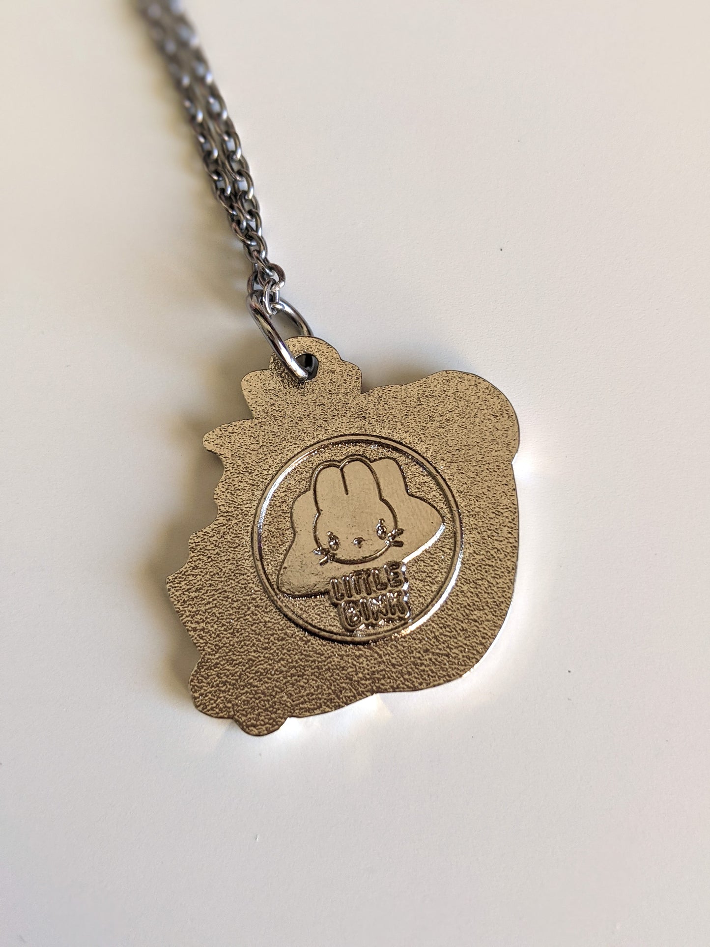 Apple Swirl Necklace